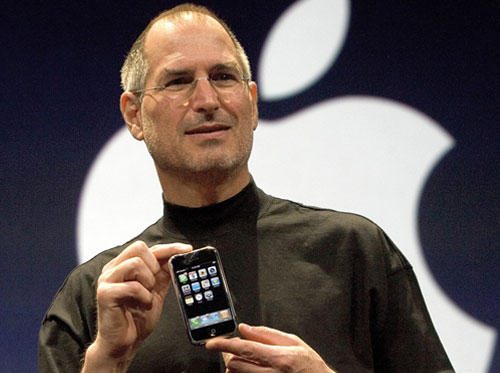 Steve Jobs in the iPhone presentation - 2007