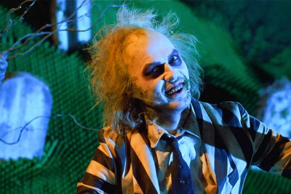 Beetlejuice 2 Unleashes Spooky Graveyard in Set Photos