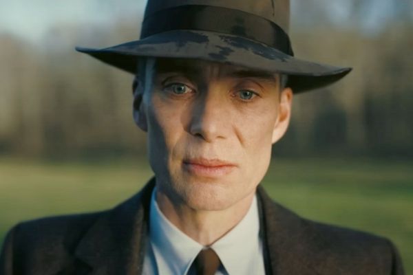 Cillian Murphy Shines In Christopher Nolan's Oppenheimer With Emily ...