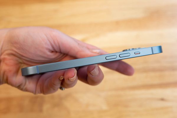 DIY iPhone Repairs: From Apple Self-Repair to Third-Party Tools & Repair Shops