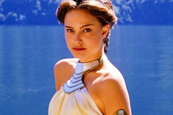Jaw-Dropping Padmé Amidala Cosplay Video Brings Star Wars to Life