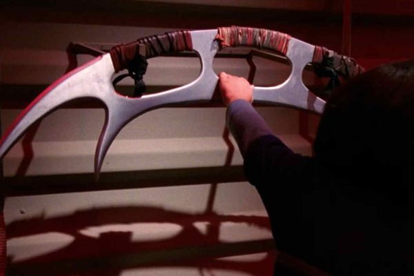 The Meaning Behind Klingon's Iconic Bat'leth