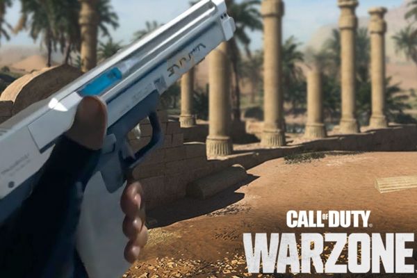 Unbelievable Revive Pistol Shot in Warzone 2