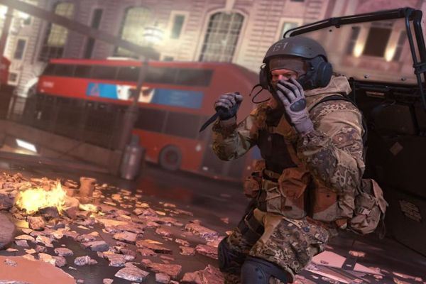 Unbelievable Riot Shield Battle in Call of Duty: Modern Warfare 2