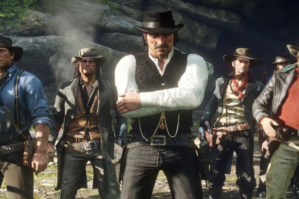 Unleashing Chaos as Mini Arthur in Red Dead Redemption 2